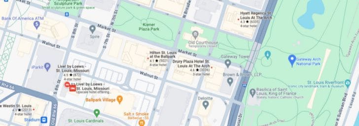 Map showing hotels near Gateway Arch National Park